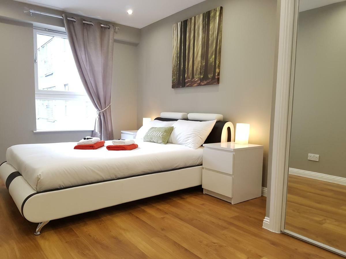 Glasgow'S Modern & Stylish 3 Bedroom Aparment 外观 照片